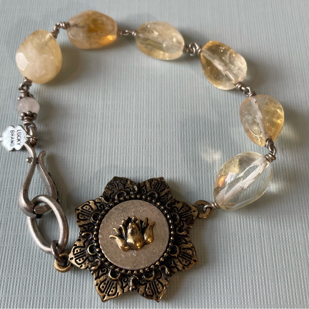 Vintage Lucky Brand Citrine gemstone Lotus Flower Pendant Bracelet